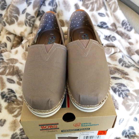 bobs memory foam slip ons